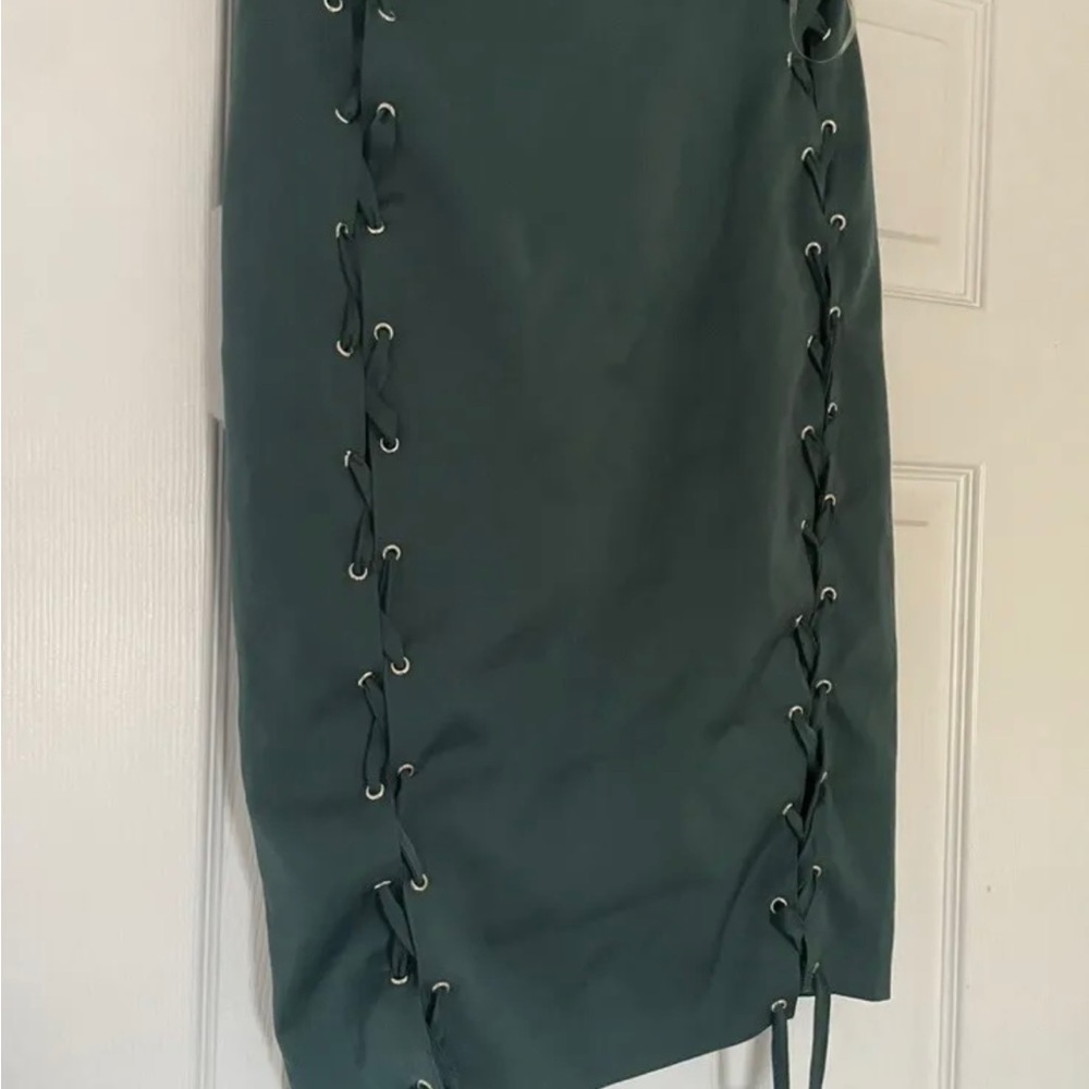 House of Cb skirt. Brand new size Medium